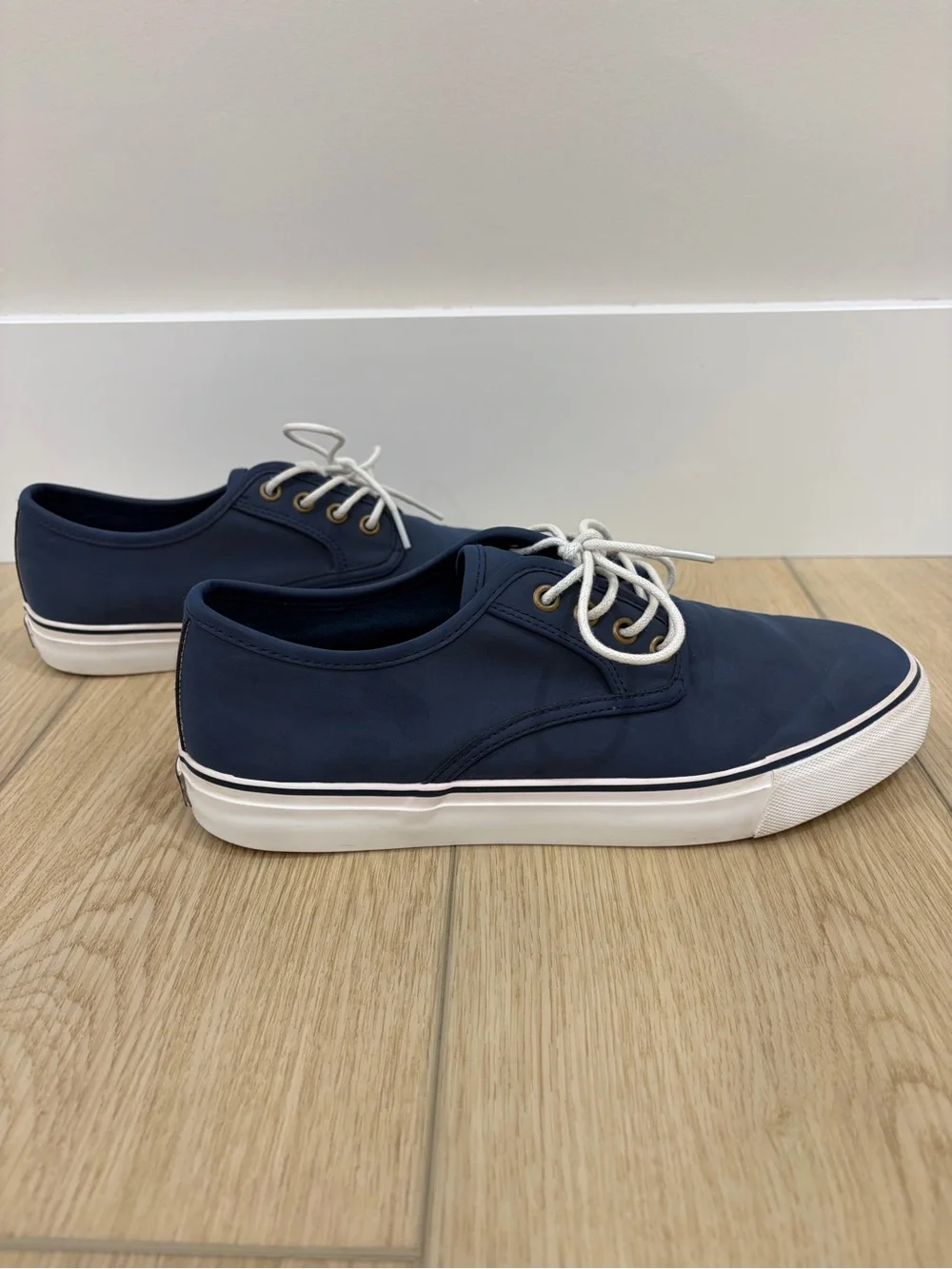 Men's Navy Boat Deck Summer Preppy Canvas Low-Top Sneakers with White Laces
